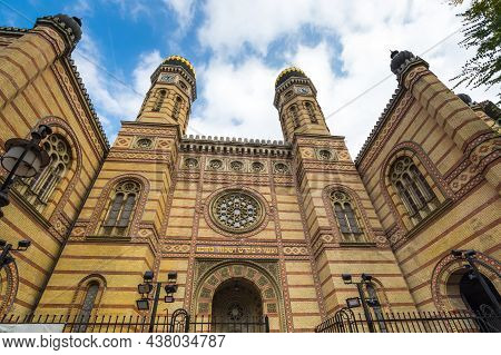 The Dohany Street Synagogue, Also Known As The Great Synagogue Or Tabakgasse Synagogue, In Budapest,