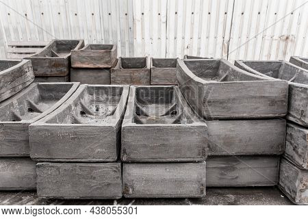 Cast Iron Tubing Reinforced Concrete Cast Products For Lining Distillation Tunnels And Underground S