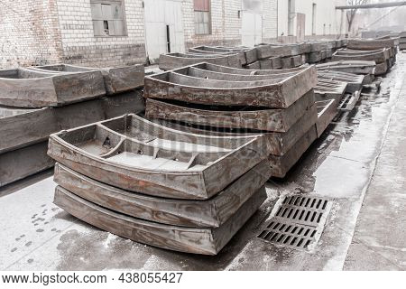 Cast Iron Tubing Reinforced Concrete Cast Products For Lining Distillation Tunnels And Underground S