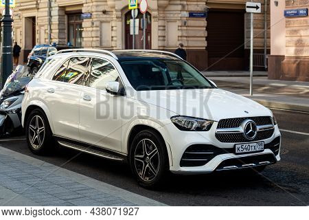 Moscow; Russia - October 15; 2021:  White Mercedes Benz Gle-class   Is Parked  On The Street On A Wa