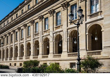Side Facade Of The Opera National De Bordeaux From The Cours Du Chapeau-rouge, France
