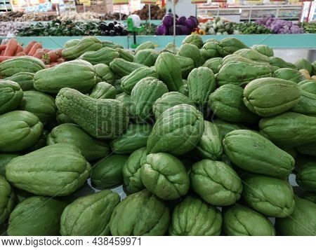 View Chuchu For Sale In The Supermarket.