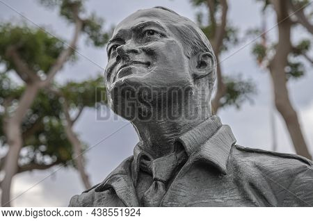 San Diego, California, Usa - October 4, 2021: A National Salute To Bob Hope And The Military Statues