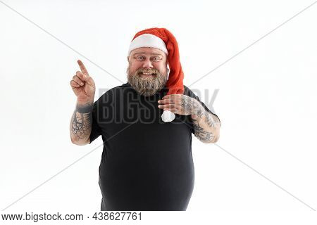 Funny Fat Beaded Man Smiling And Wearing Chrismtas Hat