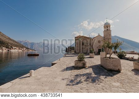 9 Nov 2018 Perast town in the Bay of Kotor, Montenegro