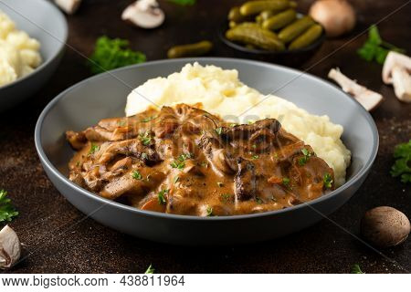 Beef Stroganoff With Mushrooms And Mashed Potatoes.