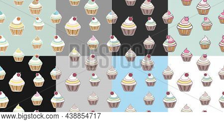Cupcakes Seamless Pattern Set
Hand-drawn Vector Simple Cartoon Background With Cupcakes, Cream And C