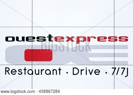 Villefranche Sur Saone, France - May 24, 2015: Ouest Express Is A Quick Service Restaurant In France