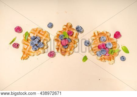 Modern Dessert Croffle