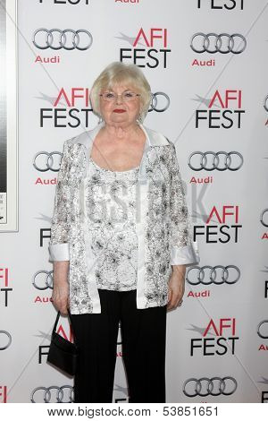 LOS ANGELES - NOV 11:  June Squibb at the 