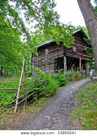 Old Ecological Cabin In Sweden