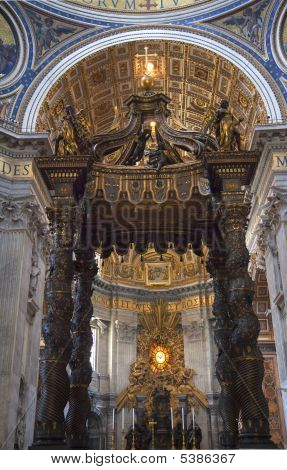 VATICANO dentro de Roma Baldacchino de Bernini