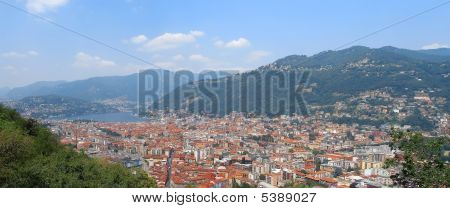 Vista panoramica di Como
