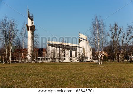 Cracow Lagiewniki - The Divine Mercy Sanctuary