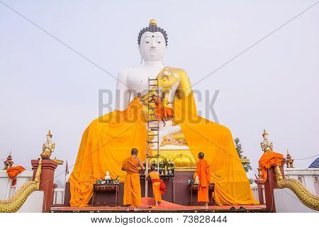Big Buddha.