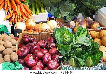 Selection of fresh vegetables.