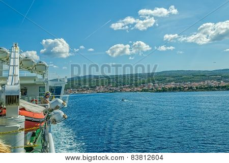 Leaving Supetar