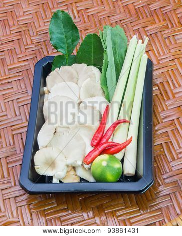 All Ingredents Of Tom-yum Koong. (thai's Food)