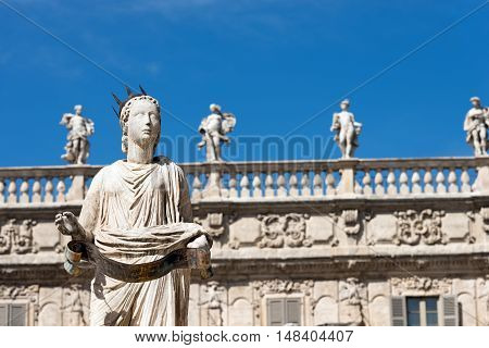 Detail of the fountain in Piazza delle Erbe with the statue of Madonna Verona in Verona (UNESCO world heritage site) Veneto Italy