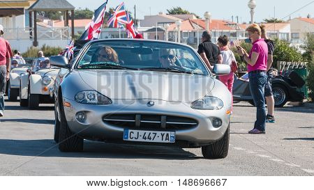 Parade Of Beautiful Old English Cars