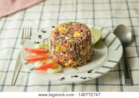 fried brown rice crab meat thai style