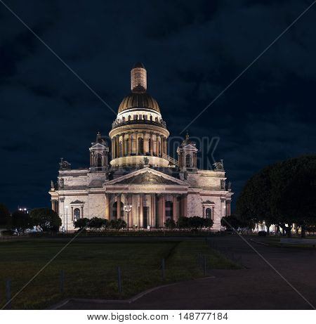 Night view of St. Isaac's Cathedral, Saint Petersburg, Russia