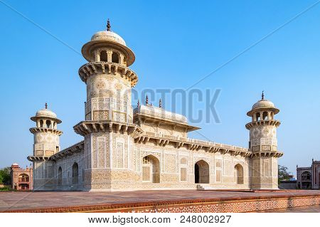 Itmad-ud-daula, Also Know As Baby Taj, Agra, Uttar Pradesh, India