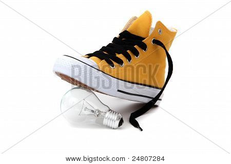 Lampadina sotto Sneaker