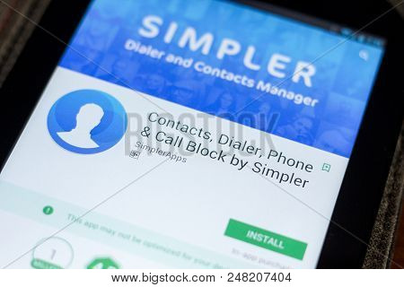 Ryazan, Russia - July 03, 2018: Contacts, Dialer, Phone And Call Block Icon In The List Of Mobile Ap