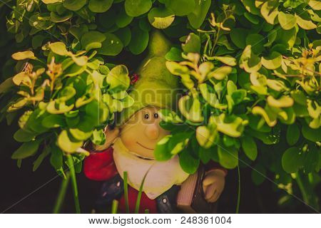 Cute Little Gnome Garden Model, Summer Decorative Statue, Outdoor Sculpture, Fantasy Figure In Grass
