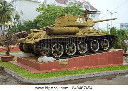 Danang, Vietnam - January 05, 2016: Soviet Tank T-34-85 In The Exposition Of The Museum Of The 5th M