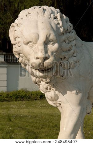 Park Sculpture, Lion. Arkhangelskoye, Moscow Region. Хviii Century.