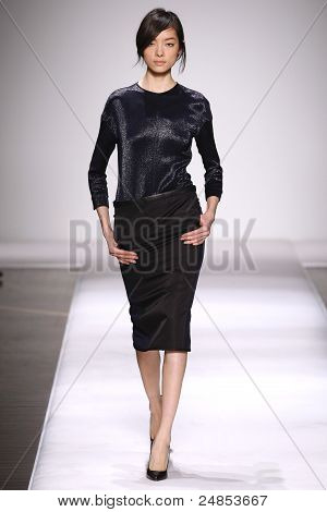 Gianfranco Ferre ฤดูใบไม้ร่วง/ฤดูหนาว 2011 คอลเลกชัน - มิลาน