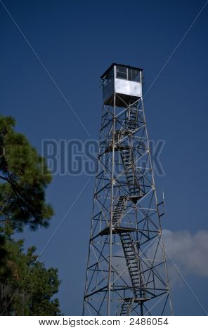 ländliche Feuer Wachtturm
