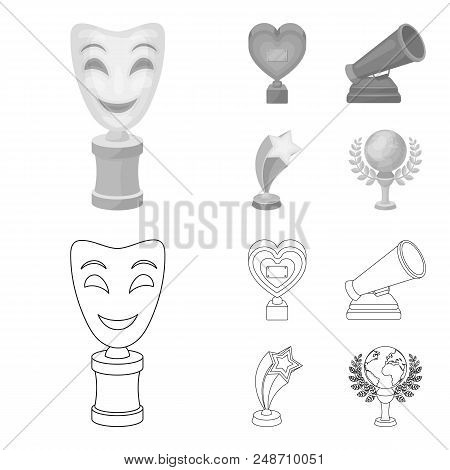 White Mask Mime For The Best Drama, A Prize In The Form Of The Heart And Other Prizes.movie Awards S