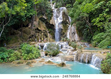 Kuang Si Waterfalls, Luang Phrabang, Laos Dpr.