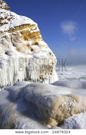 Ice скалы