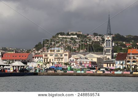 Fort-de-france, Martinique - 12/14/17 - Water Front Views Of The Town Of Fort De France On The Islan