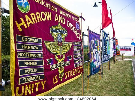 Harrow ja viestinnän työntekijöillä unionin Banner Tolpuddle marttyyrit-festivaalilla. Tolpuddle,