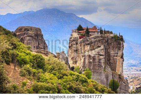 Monastery Of The Holy Trinity On Cliff. Greek Destinations. The Meteora Monasteries, Greece Kalambak