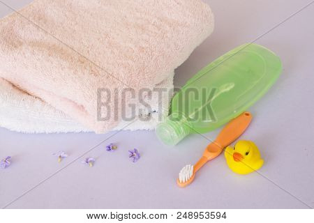 Toothbrush Bath Towel And Liquid Soap For Baby Bath Helps Complete Skin Nourishment For Smoother And