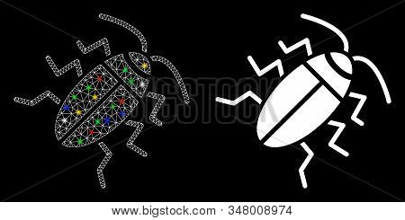 Glossy Mesh Cucaracha Icon With Glare Effect. Abstract Illuminated Model Of Cucaracha. Shiny Wire Ca
