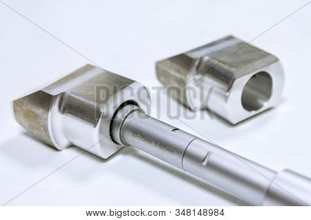 Calibration Bore Micrometer. Device For Accurate Measurement Of Hole Diameter.
