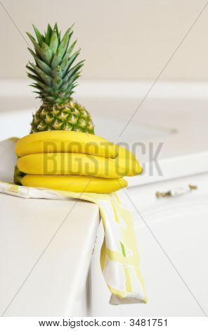 Muz ve Ananas Kitchen\'ın tablo