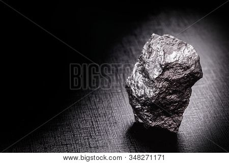 Palladium Is A Chemical Element That At Room Temperature Contracts In The Solid State. Metal Used In