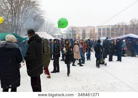 Holiday Pancake Week In Modern Belarus