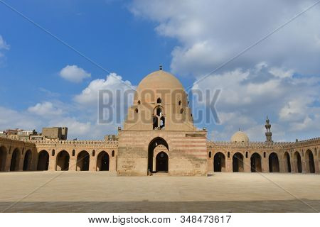 Ibn Tulun Mosque in Cairo, Egypt.  The Mosque is the oldest Mosque in the city and the mosque's original inscription slab identifies the date of completion as 265 AH or 879 AD.