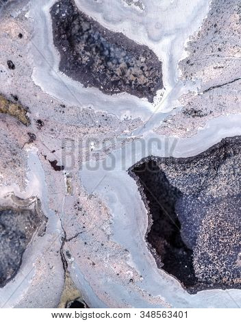 Quartz Druzy Blue Agate Rind Geode Background