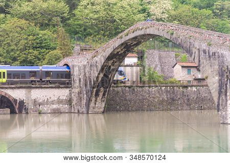 Tuscany. Italy. May 2019. Bridge Of A Devil. Bridge Over The River In Tuscany. Built In The 11 Centu