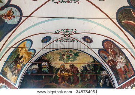 Kalapana, Hawaii, Usa. - January 14, 2020: Mary, Star Of The Sea Catholic Church. Nativity And Small